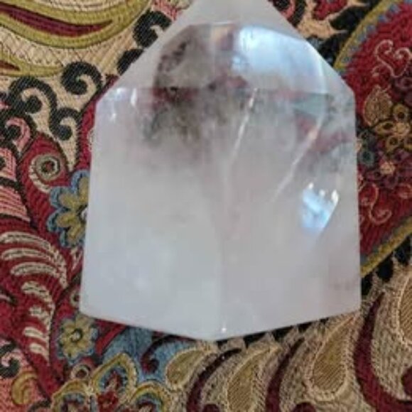 Clear Quartz Point - Picture 2 of 4